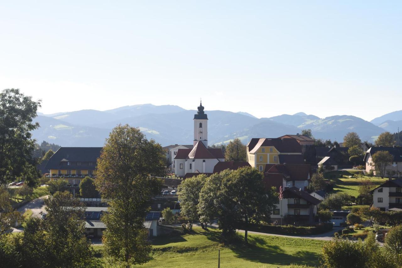 Fruehstueckspension Wiesenhaus Miesenbach  Exteriér fotografie